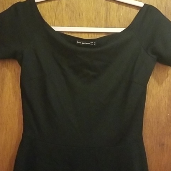 Nwot Sexy Saran Matthew's hi/low hem formal.  Sz S - Picture 3 of 4